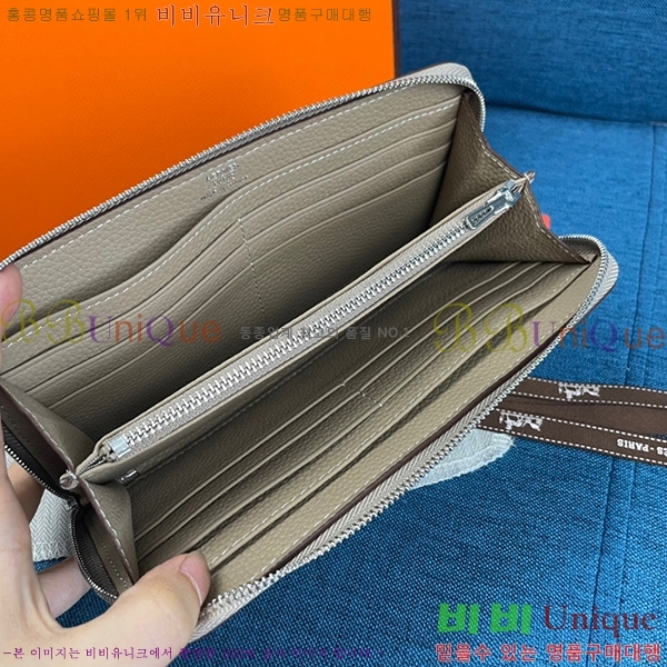 ޽  H1550610-7