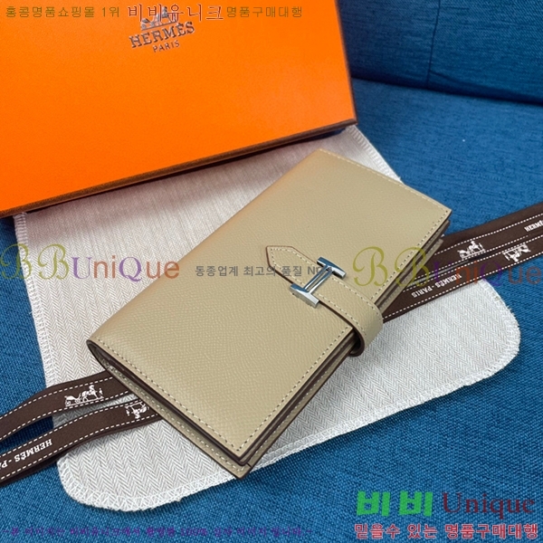 ޽   H155166-1-3