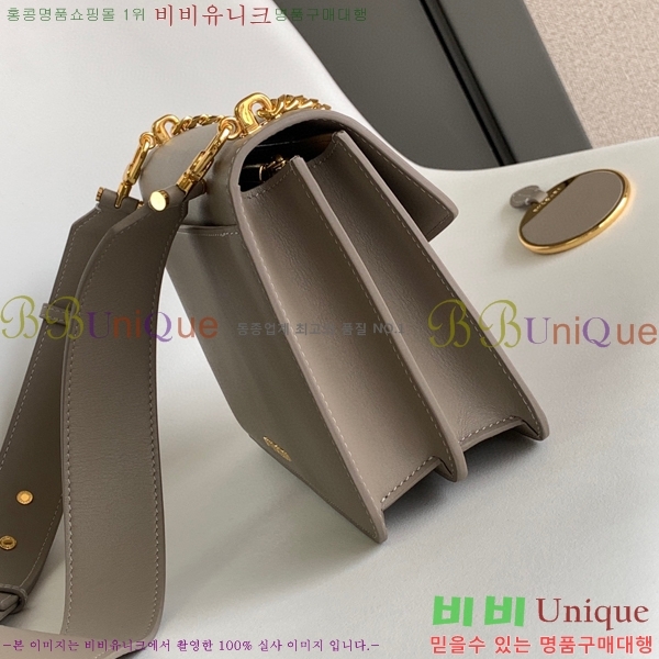 #Ұ Ƽ  ũν  291212-1302