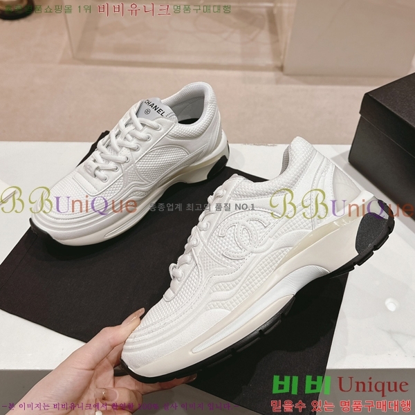  Ŀ 31CH246127-5
