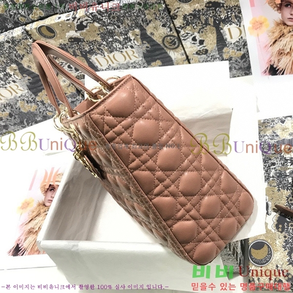 #  ̵  Ų M0566-102