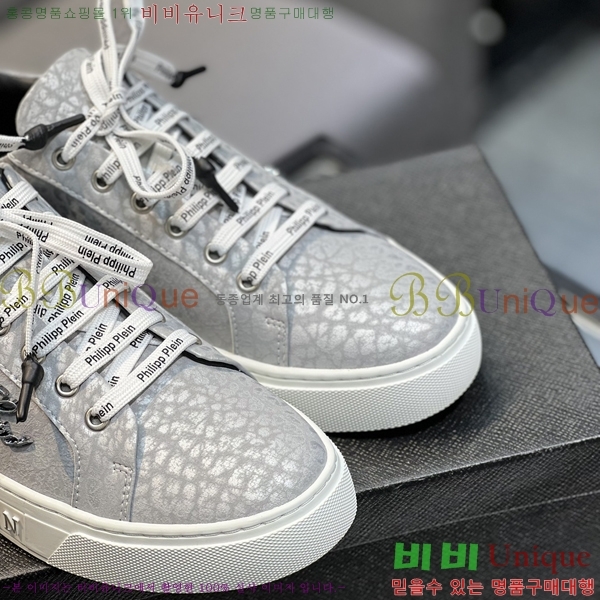 ���� �ʸ��÷��� ����Ŀ�� P6529017-18