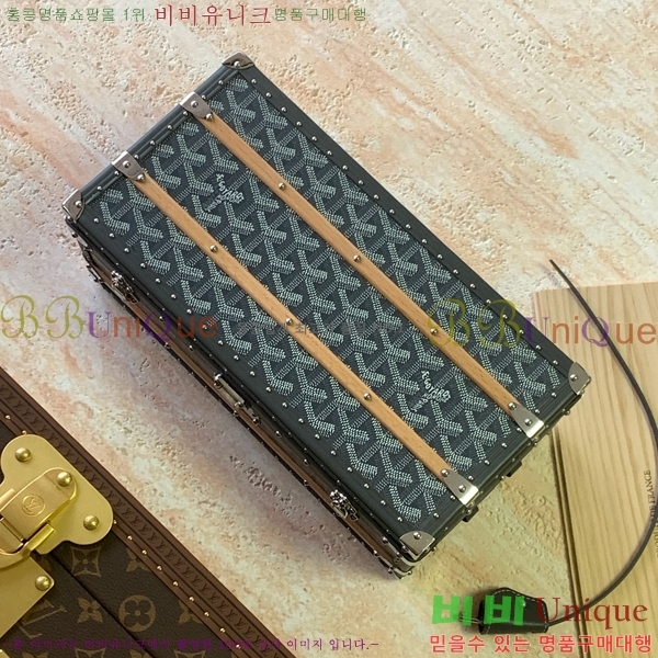 #ߵ 352  G1655915-105