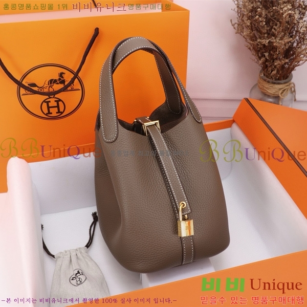 ޽ ź 18 HE3251450-6