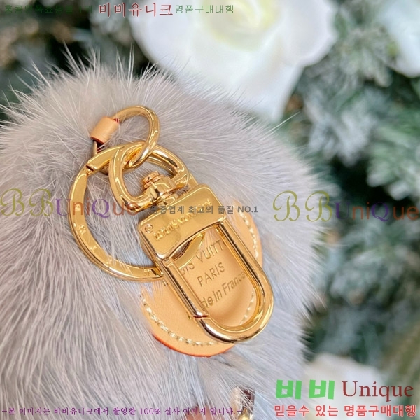 ���̺��� ���� �� ŰȦ�� M01447-4