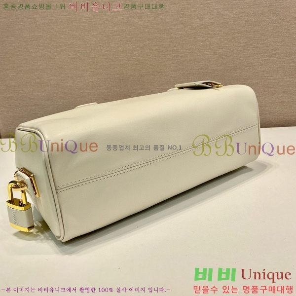 #����� �ﰢ �ΰ� ���� ��Ʈ�� 1BB127-102