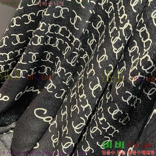 # ÷/ī 20CH241123361-6