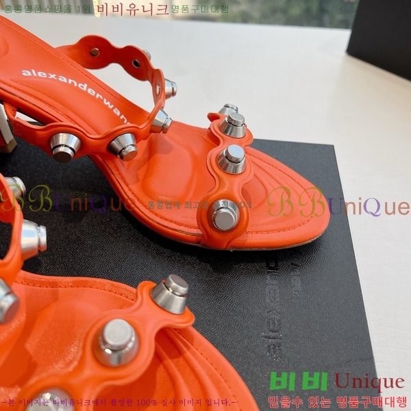 �˷������ ���� AW19752-1 �� 7CM