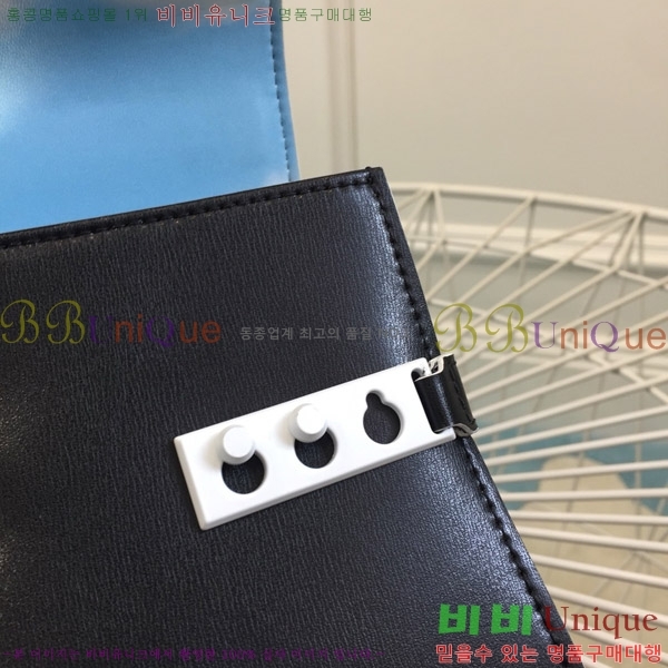 # Ʈ  PM GP-1001-103