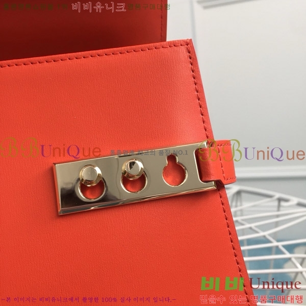 # Ʈ  MM TP0028-206