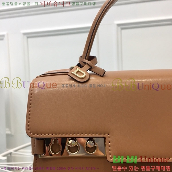 # Ʈ  MM TP0028-203