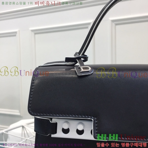 # Ʈ  MM TP0028-202