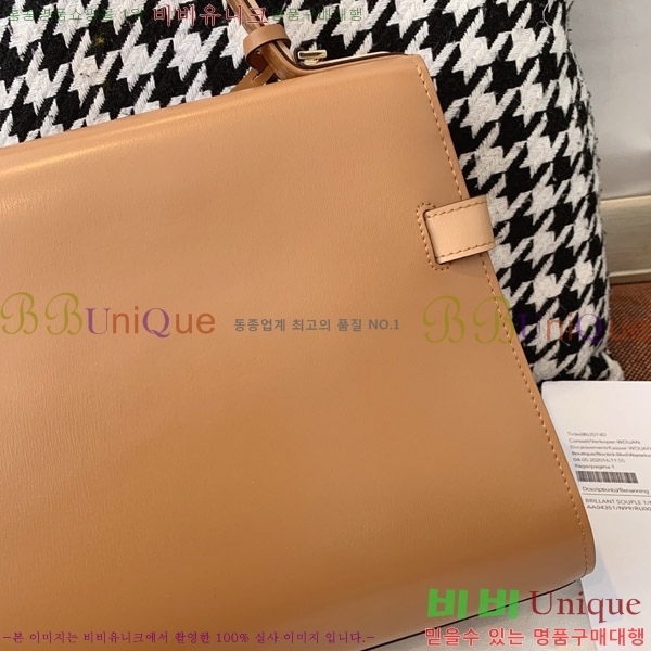 # Ʈ  MM TP0028-110