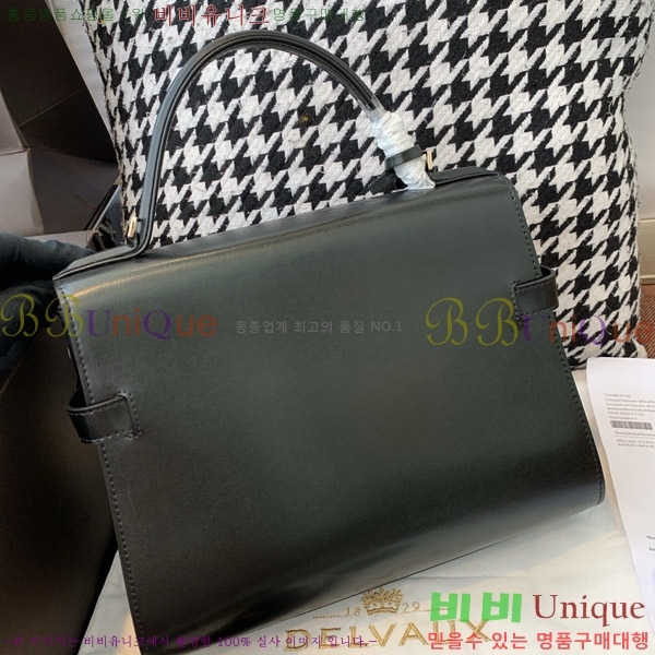 # Ʈ  MM TP0028-112