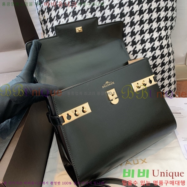 # Ʈ  MM TP0028-112