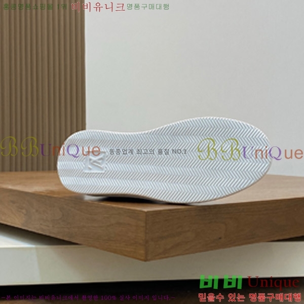 ���� ���̺��� ����Ŀ�� 40LV47521423-3