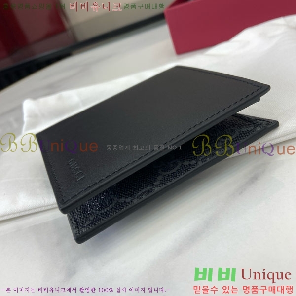 # GG    818949-101