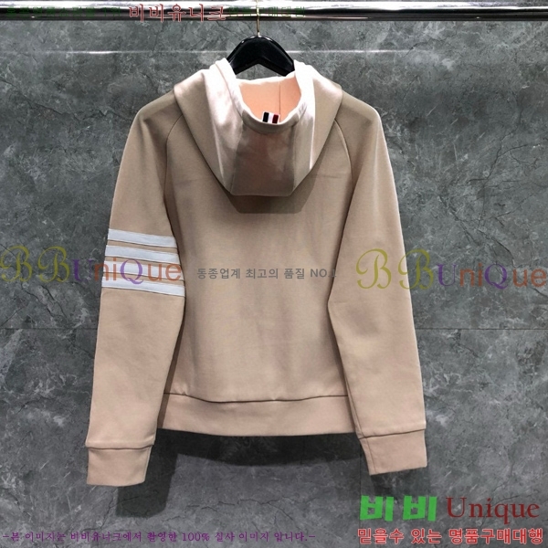  ĵ   T5770126-5