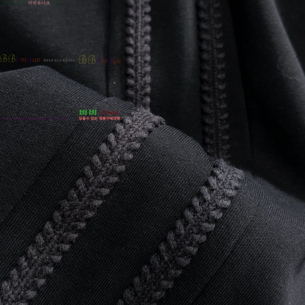    ݹ 16BU252197-1