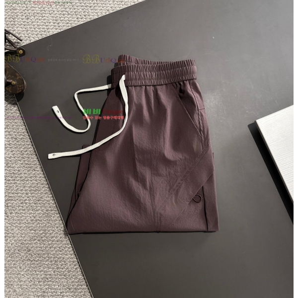    ݹ 16BU252197-2