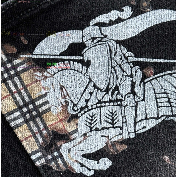   û 10558042