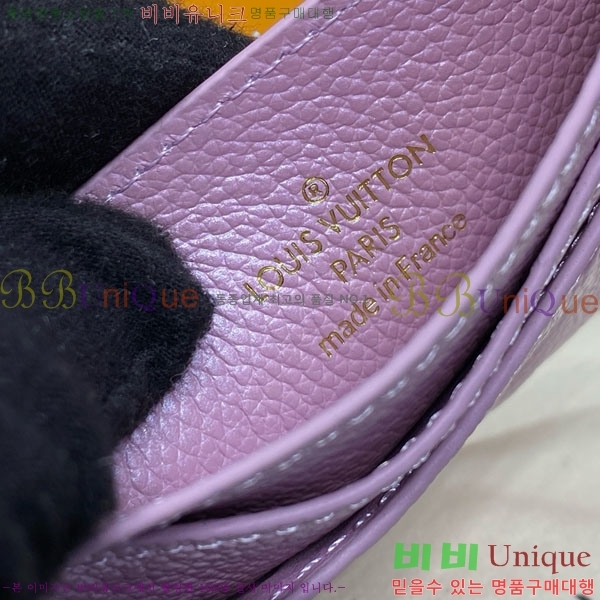 #̺ LV  ī Ȧ M12180-104