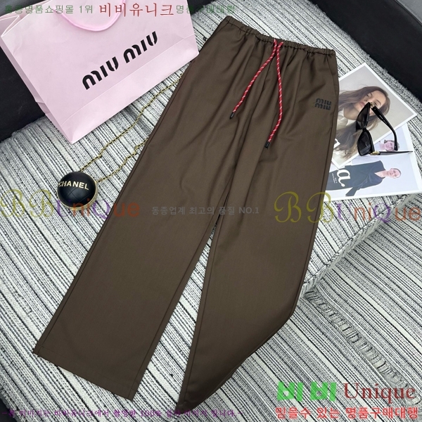  ̿̿  MU29670531-7