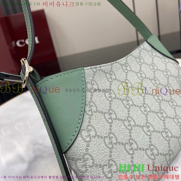 # GG   ̴  820696-201