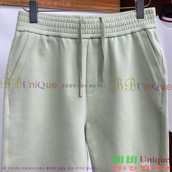   ݹ GV2631587-1