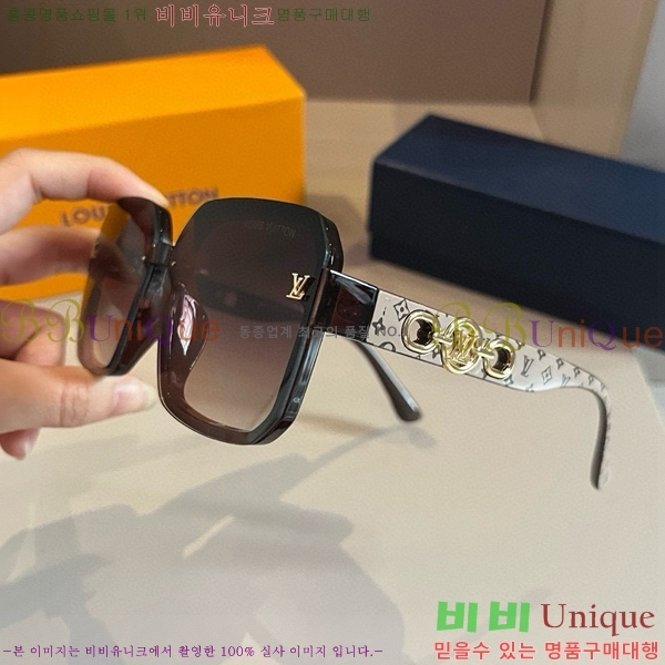 ̺ ۶ LV485121-1