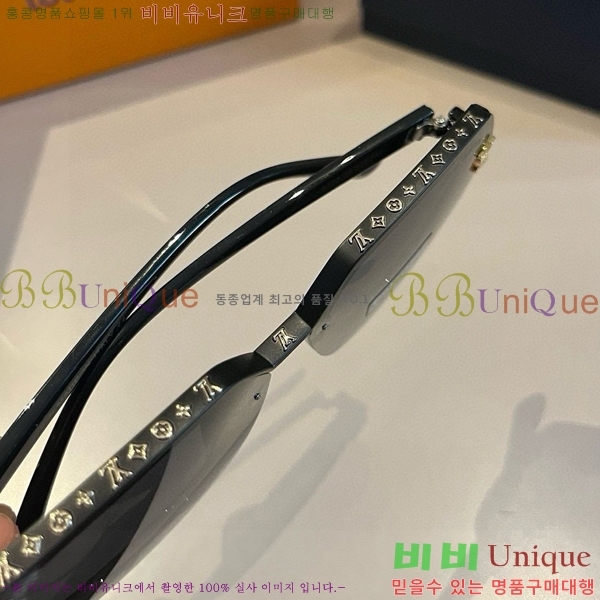 ̺ ۶ LV485122