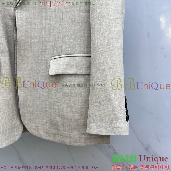    Ŷ BL245323677-3