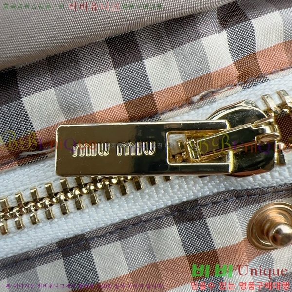  ̿̿  MU2285550-6