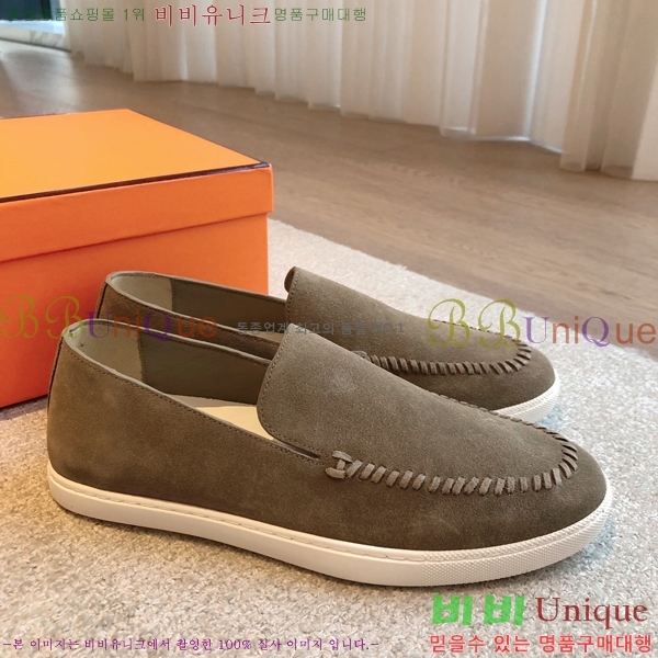 ޽ Julian   38H253157-2