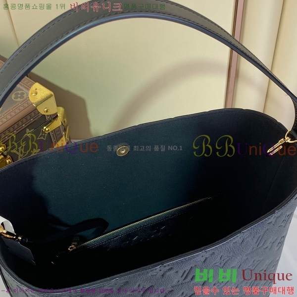 #̺  GM M13044-1