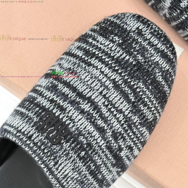  ̿̿   33MU2531256-3
