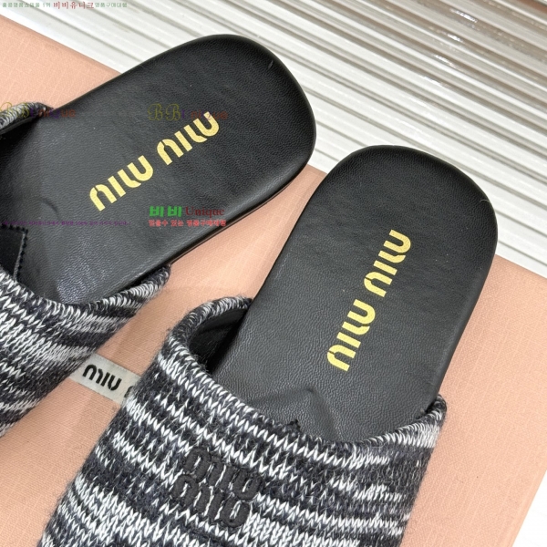  ̿̿   33MU2531256-3