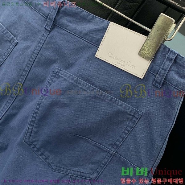   ݹ D64725