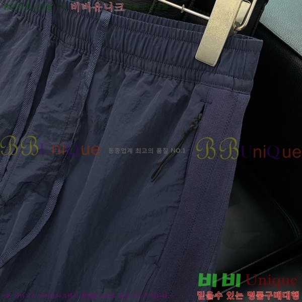  Ϸ  ST55830-3