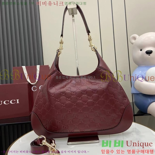 # B   834981-901