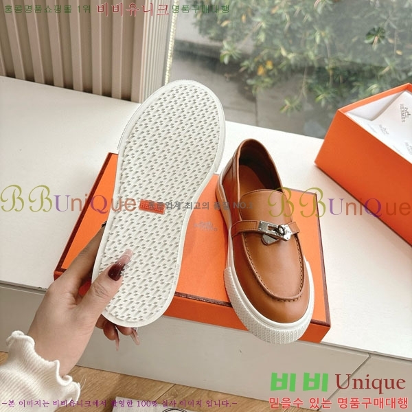   ޽  H2000315-4