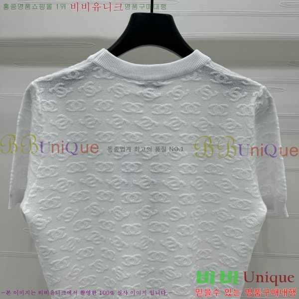  *  Ƽ CH4322055-21