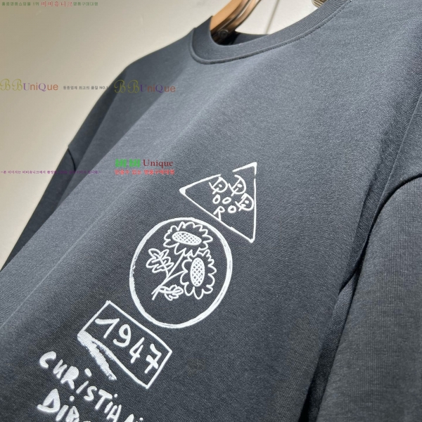    Ƽ D25416759-3