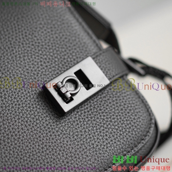 #󰡸 ũν 2116086-2