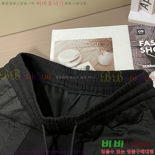   ݹ D64731