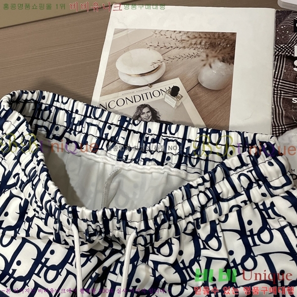   ݹ D64729