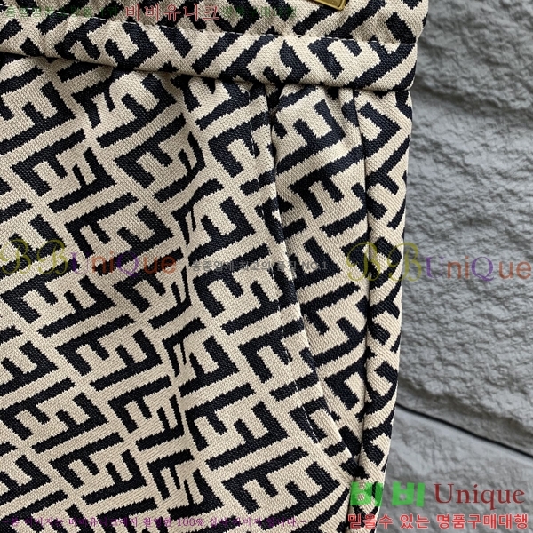    ݹ 12F2541614-1