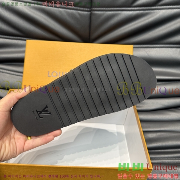  ̺ / L892097-4