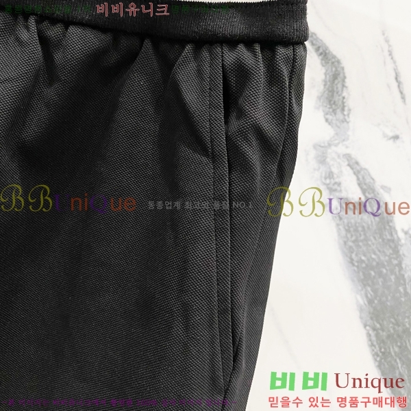   ݹ P97401-4