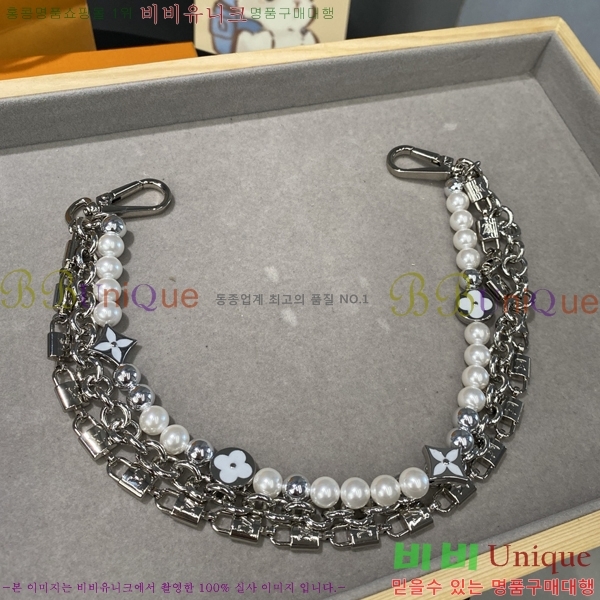 ̺  13LV8879-1